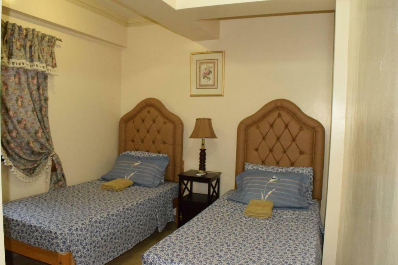 The Saint Joseph Residential Suites Lucena Extérieur photo